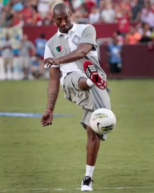 球队在客场打出了主场气势