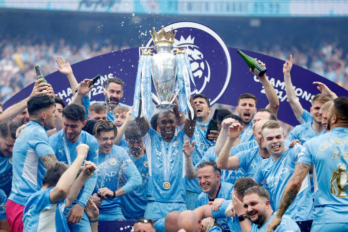 阿圭罗：梅西在巴萨的故事未完结，他未来仍会回归