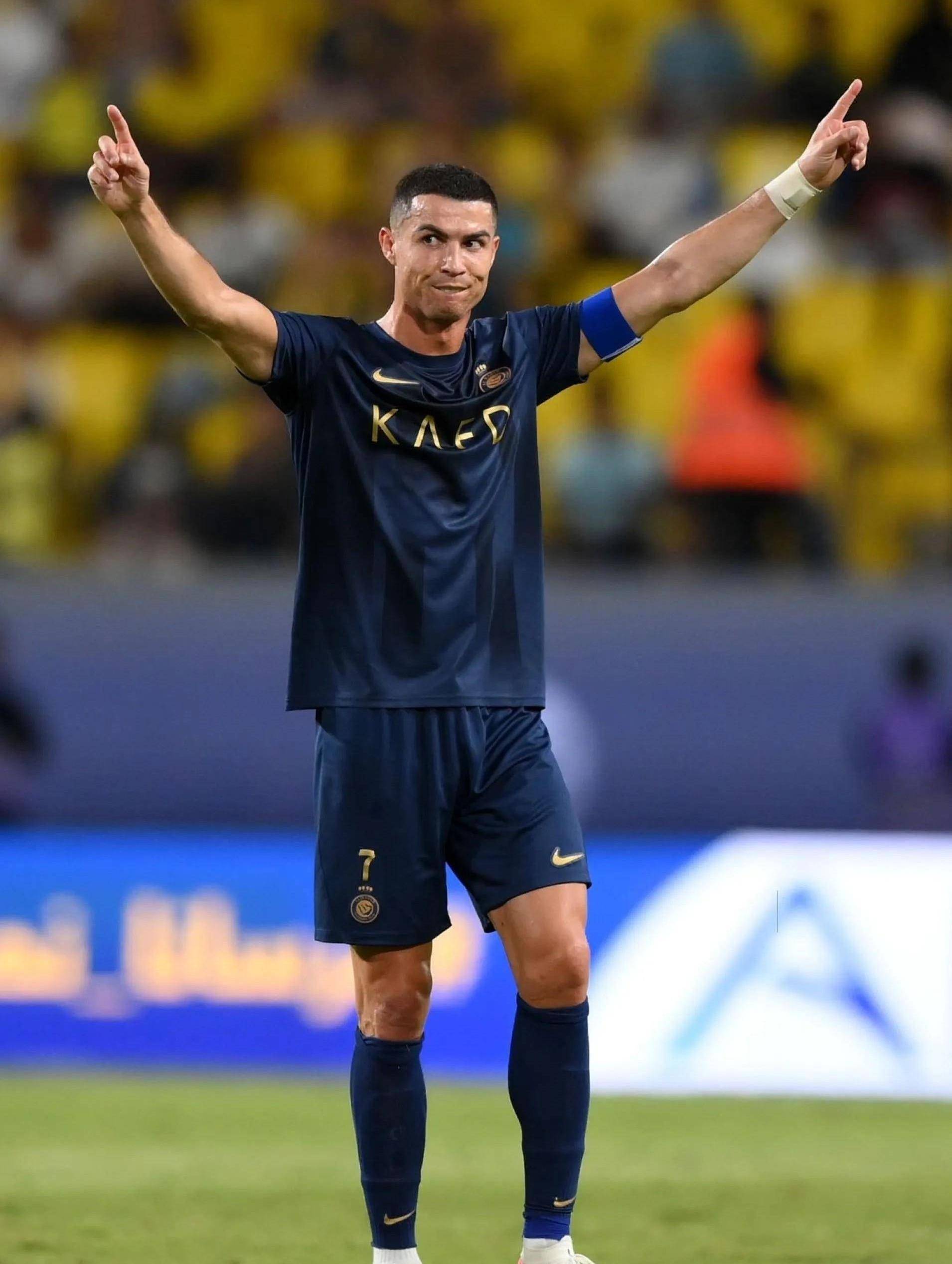 阿莫林：我并不意外能取胜，这对每个人来说都是美好的一天