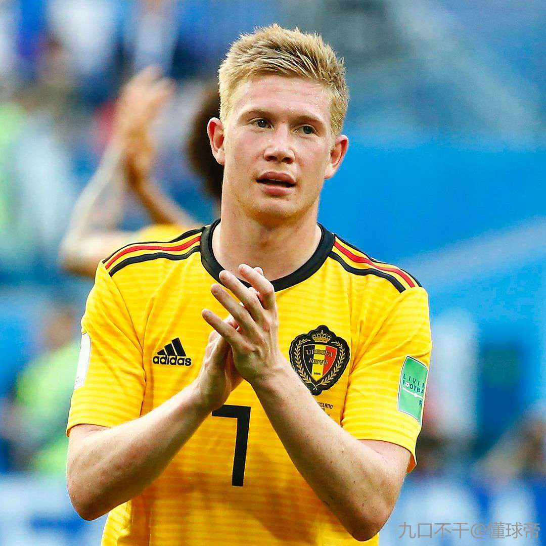 阿斯：拉菲尼亚因为肌肉不适缺战贝蒂斯，他能出战下场欧冠