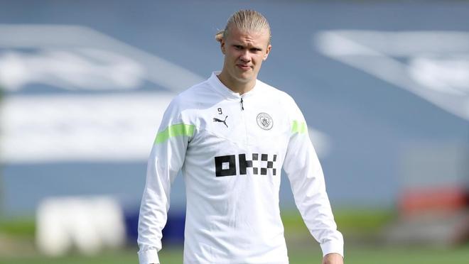 瓦科拿最佳不得人心？鲁谜怒斥名记：不投票自己人，却投泰山苦主