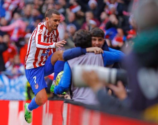 本赛季单场犯规次数最多的8场比赛，开拓者独占4场