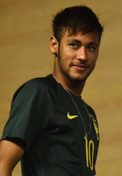 2025赛季中超客场积分前5：海港15战11胜高居第一，申花第二