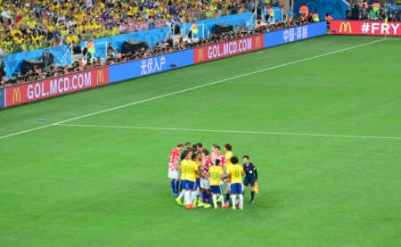 拜仁官方：2026年传奇杯将于明年1月18日举行，拉姆任教练