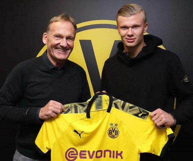 李磊：国安原本有夺得双冠的机会，配得上足协杯冠军荣誉