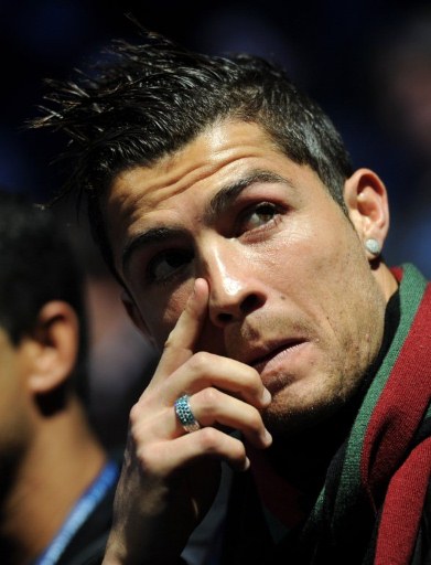 对朱利安·阿尔瓦雷斯的突然刹车